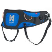 Avbildet: Non-stop dogwear, Ferd Magebelte