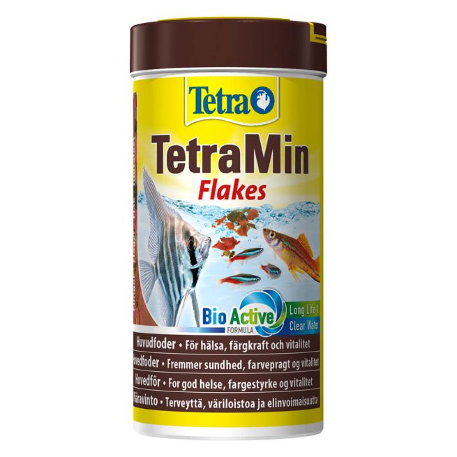 Avbildet: TetraMin Flakes fiskefôr